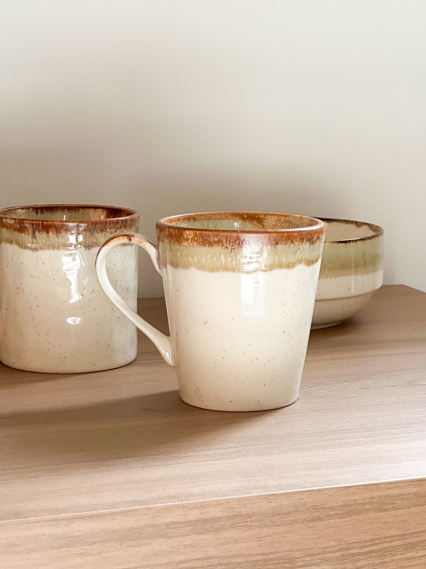 TAZA CREAM HIGH