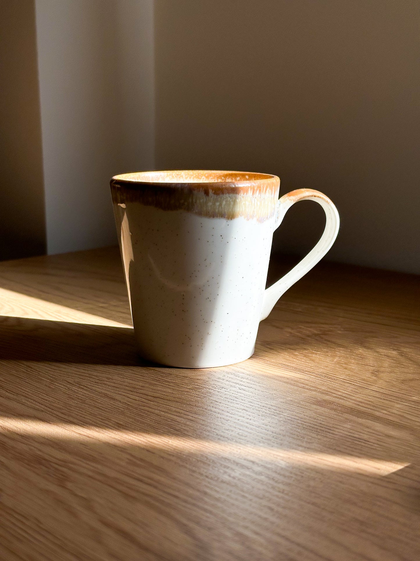TAZA CREAM HIGH
